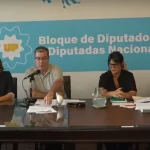 Lunes negro para las acciones y bonos argentinos con caídas de hasta 10,5%