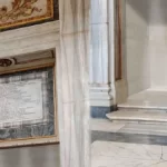 Milei volvió a cargar contra los periodistas que lo criticaron por llegar tarde al funeral del papa