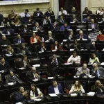 Los detalles del plan del Gobierno para el uso de dólares libres y el bimonetarismo