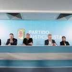 Milei regresó al país y prepara una batería de decretos clave