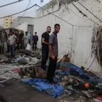 Hambruna en Gaza: ya son 227 muertos y los paquetes de alimentos caen del cielo