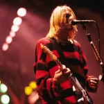 Oasis publicó una versión acústica de uno de sus clásicos