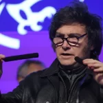 Según Luis Caputo, el Congreso «está tratando de voltear» a Javier Milei