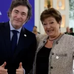 El Financial Times volvió a cuestionar la política económica: «Esta dinámica es insostenible»