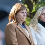 Tras la dura derrota electoral, Milei amplía su mesa política y convoca a gobernadores