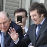 Milei prepara cambios en el gabinete dependiendo de los resultados de la elección