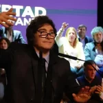 La oposición rechazó que se reimpriman las boletas tras la renuncia de Espert