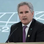El pronóstico de Luis Caputo sobre el dólar: «El lunes no pasa nada»
