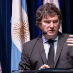 Manuel Adorni asume como director de YPF en representación del Estado Nacional