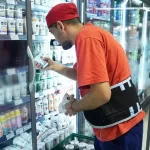 Denuncian que un hombre robó más de 300 gatos en San Isidro y los tiró a un terreno baldío