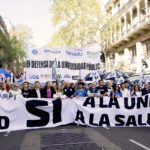 Amplían la denuncia contra Adorni y piden citar a la escribana por compras inmobiliarias bajo sospecha