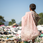Reino Unido prohibe fumar a las personas nacidas después de 2008