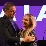 Denuncian que el «número 2» de Caputo recibió un millonario crédito para comprar una casa en un country