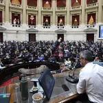 Irán acepta tregua de Trump y garantiza el libre tránsito por Ormuz por dos semanas