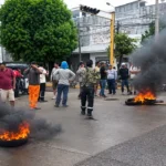 Se tentaron al aire en pleno noticiero: detuvieron a «Rosamel Fierro»