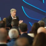 El Gobierno oficializó los préstamos en dólares para empresas que no exportan