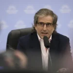 El viral de Grabois en la sesión: «Milei dice que salió el sol mientras llueven soretes»