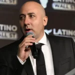 La insólita excusa del hermano de Adorni con su declaración jurada: se confundió y puso un cero de más