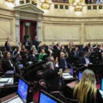 Una fotógrafa sufrió fractura de cráneo durante la represión en el Congreso