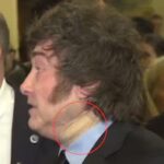 ¿Se le escapó un pedo en vivo? Milei frenó su discurso en España e hizo un gesto que se volvió viral