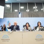 Milei le dio a un estudio británico con turbios antecedentes la venta de ciudadanía argentina por US$350.000
