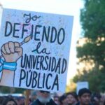 Los mejores memes del insólito show de drones en la despedida de Messi