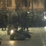 Un encapuchado le pegó en vivo a un camarógrafo de C5N durante la marcha universitaria