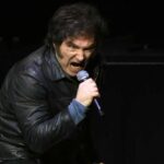 A las piñas en el tren San Martín: una inspectora y una pasajera se pelearon por el boleto